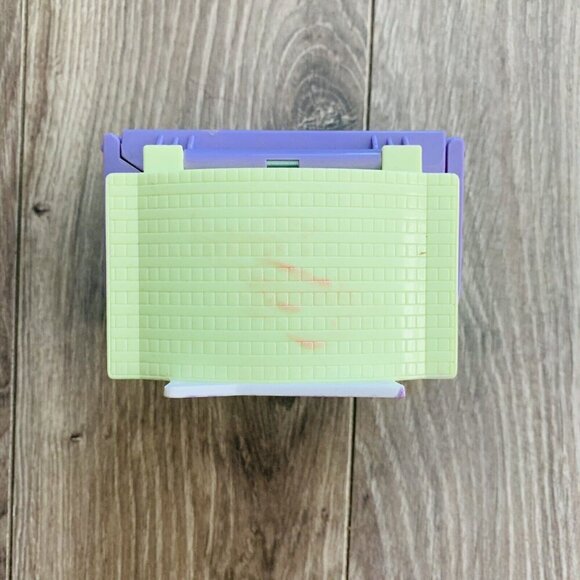 Vintage Polly Pocket Magic Movin' Sports Shop Playset (Origin, Mattel, 2000) - Picture 7 of 11